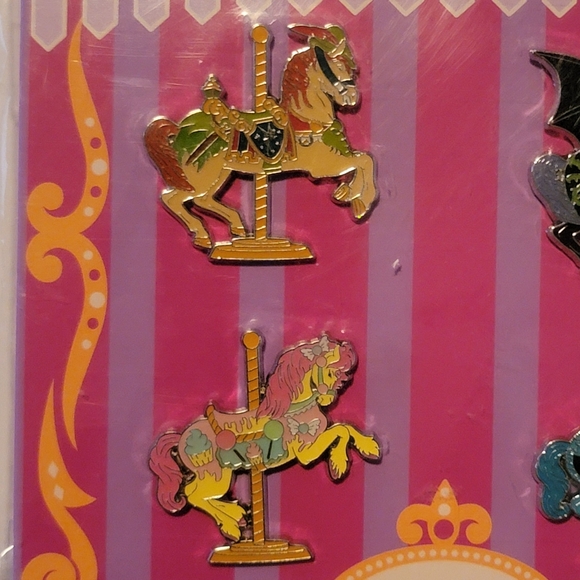 NEW 2017 Disney Parks Kingdom Carousel Trading Pins 4 Pack Set - Picture 3 of 5